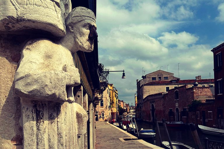 Tour Leyendas, Crímenes y Misterios